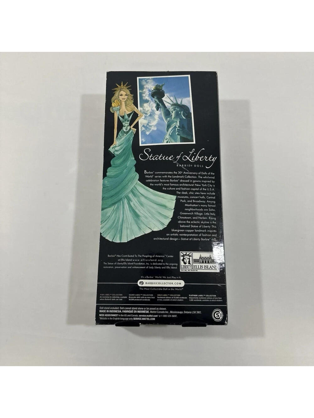 Statue of Liberty Barbie Dolls of the World Landmark Collection NEW 2009 - Picture 5 of 5
